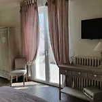 Πανσιόν Romantic Σιρμιόνε