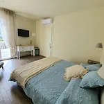 Πανσιόν Romantic