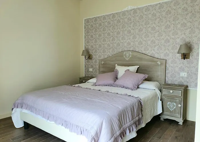 Romantic Affittacamere 3*