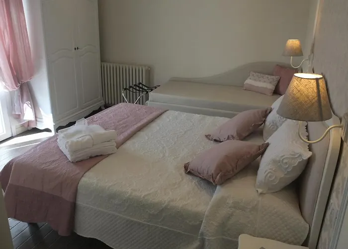 Romantic Affittacamere 3*